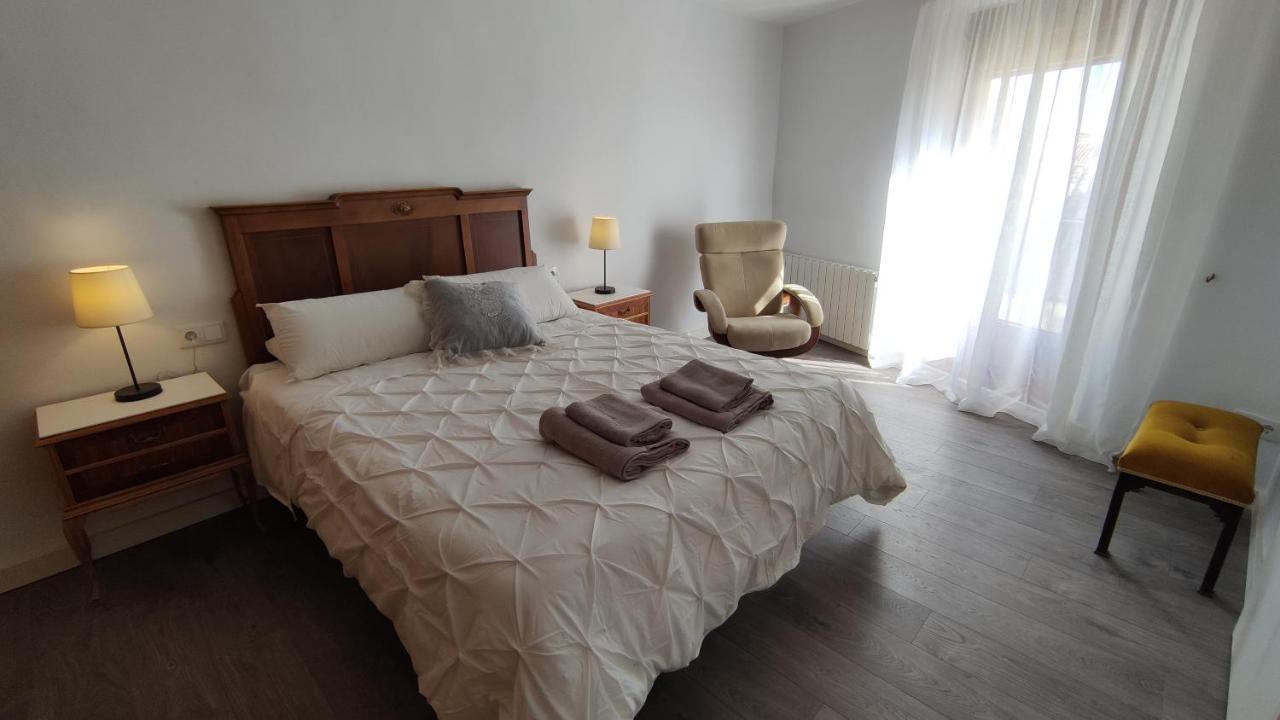 Apartaments Rurals Cal Parro, Batea Exteriör bild