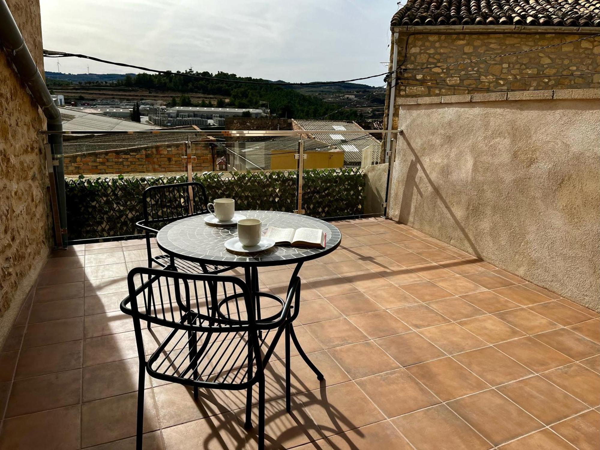 Apartaments Rurals Cal Parro, Batea Exteriör bild